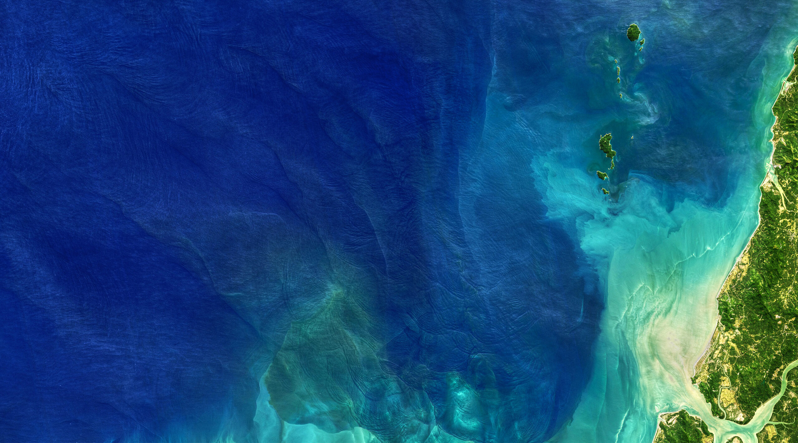 An overhead shot of the ocean.