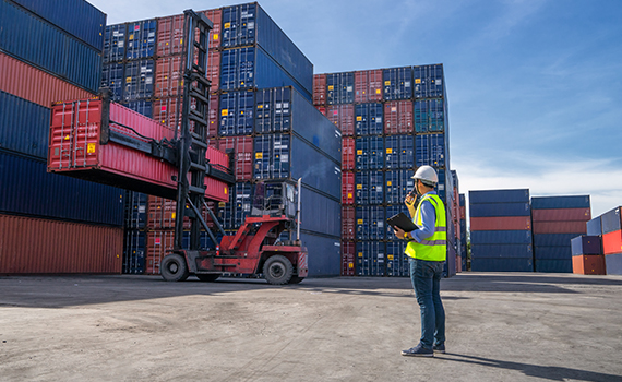 Business Banking: International network - Manufacturing pintile